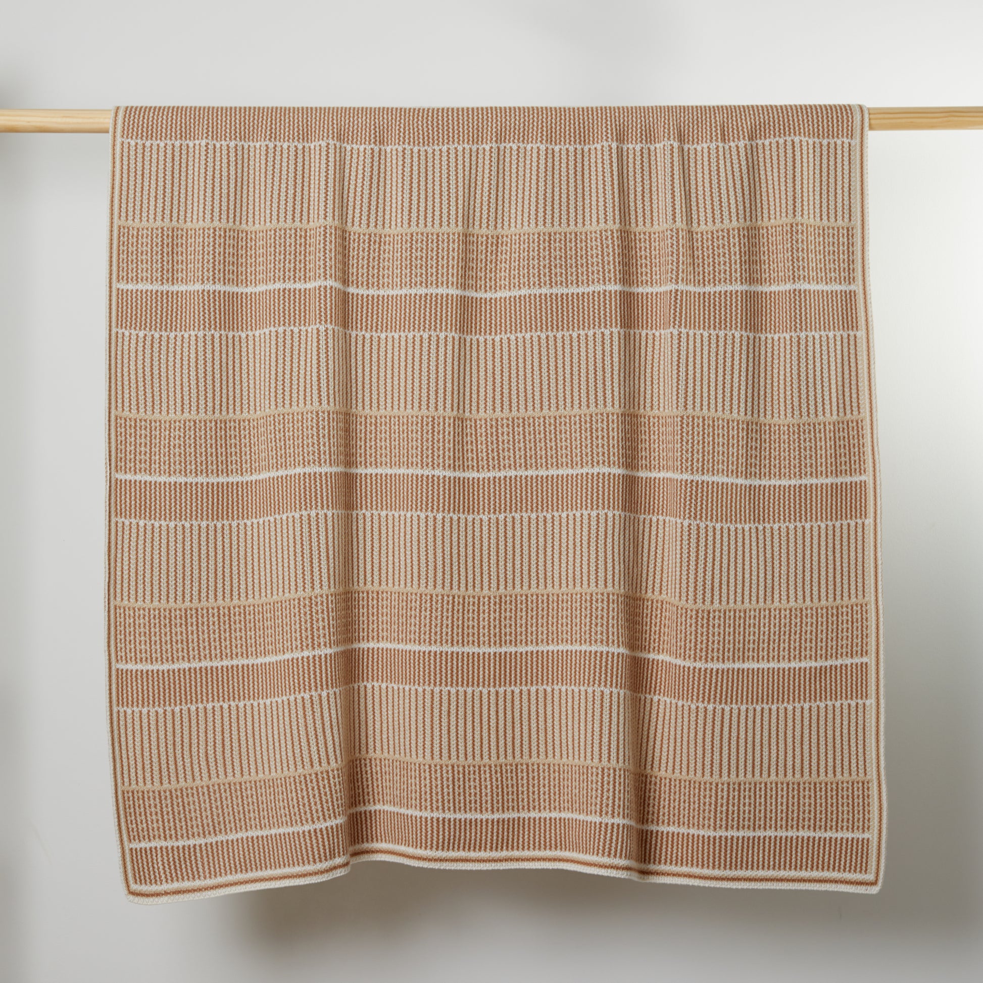 Natural/Russet Lofty Stripe Cotton Throw Blanket