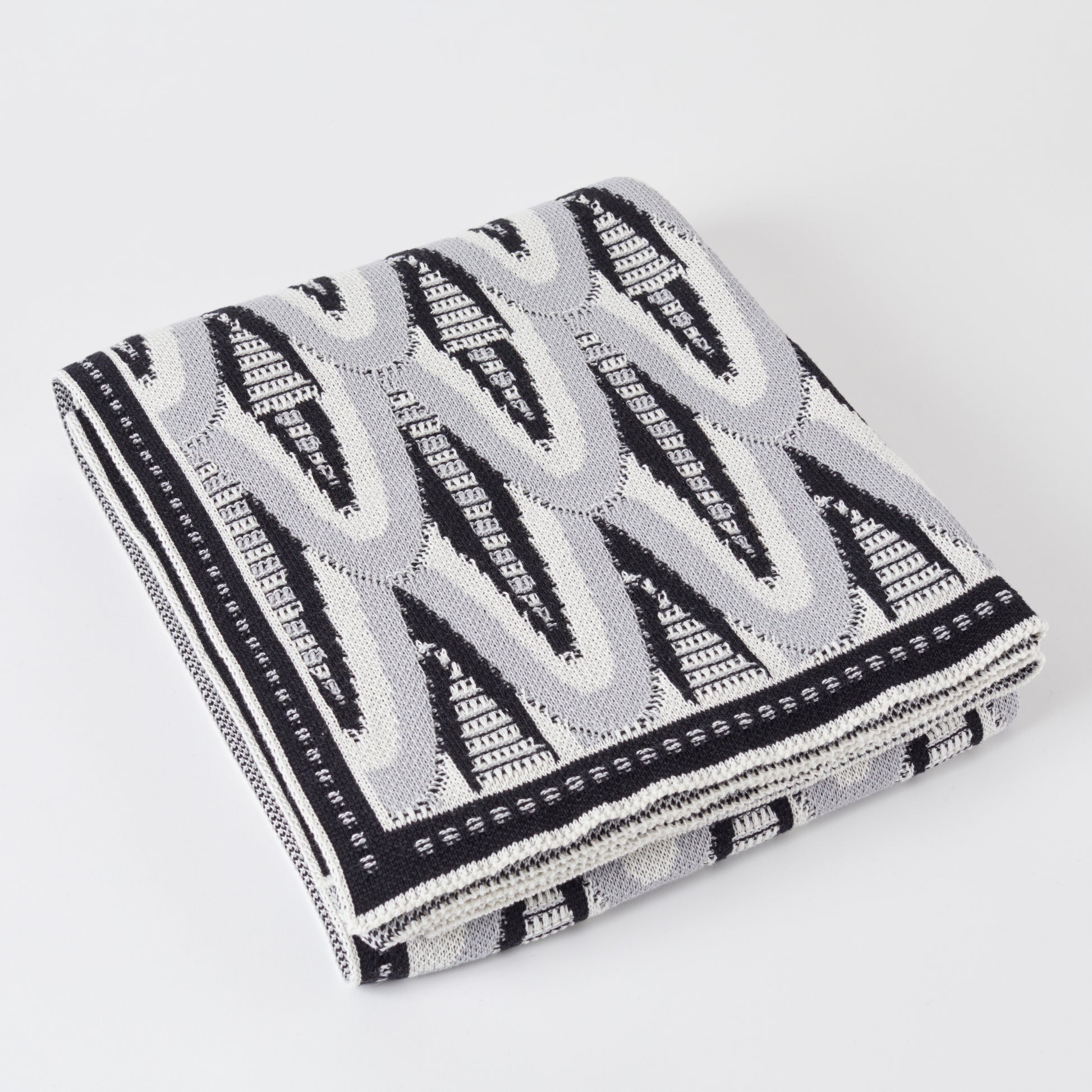 Deco Skyscraper Cotton Throw Blanket Black/Grey combo image 0