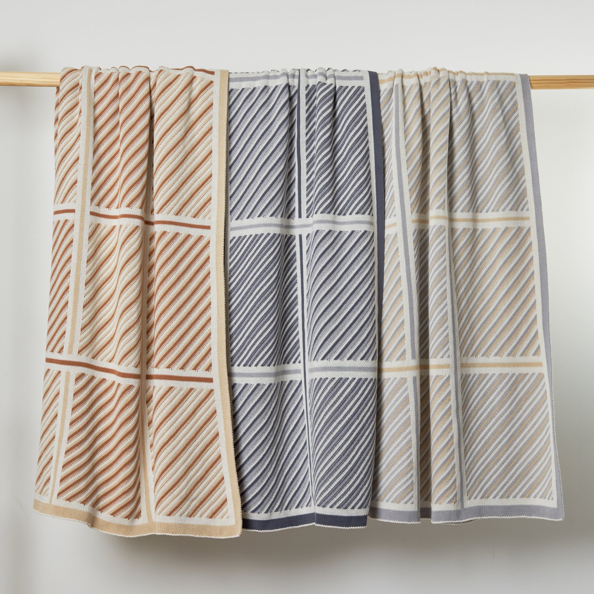 Light Grey Combo Classic Crossings Cotton Throw