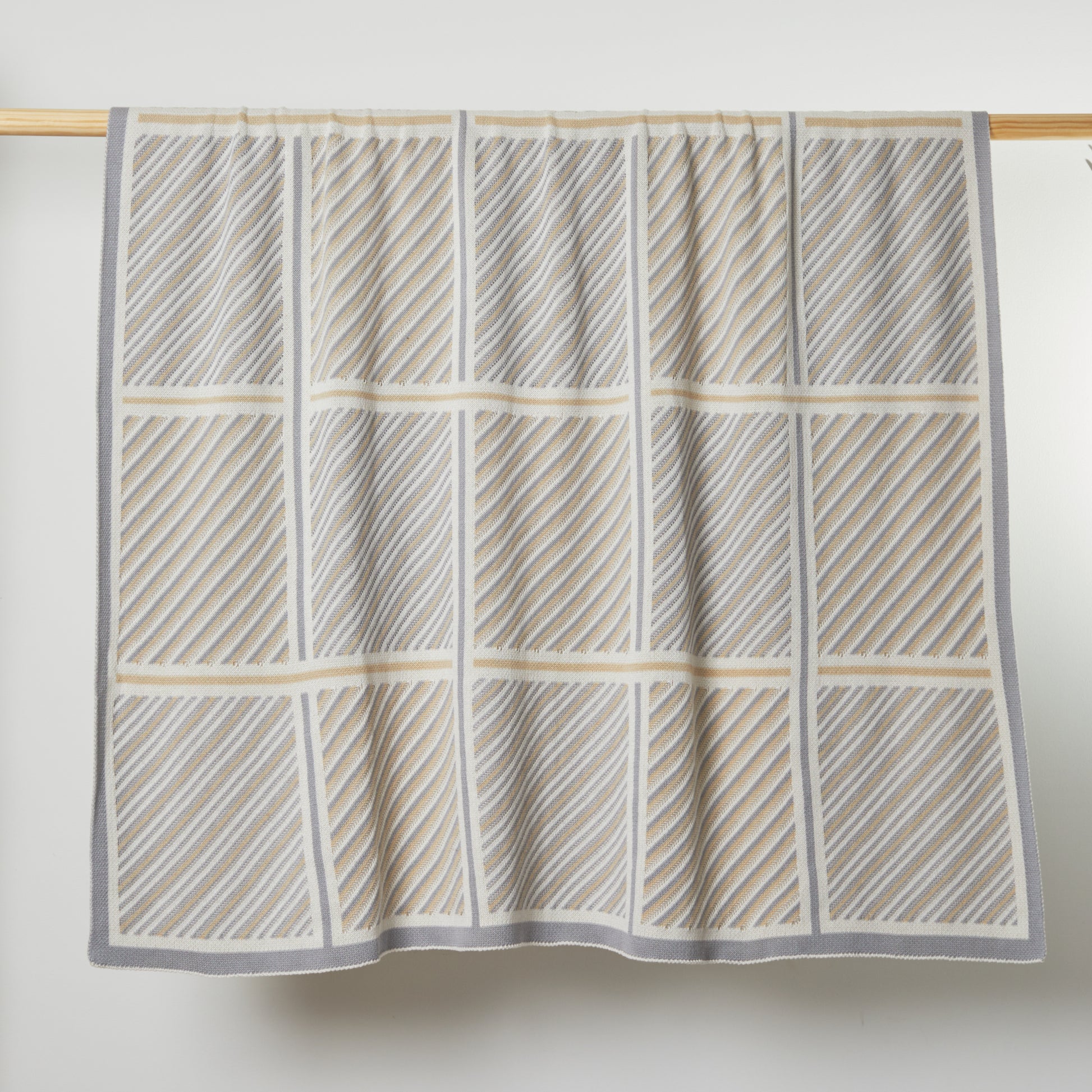 Light Grey Combo Classic Crossings Cotton Throw