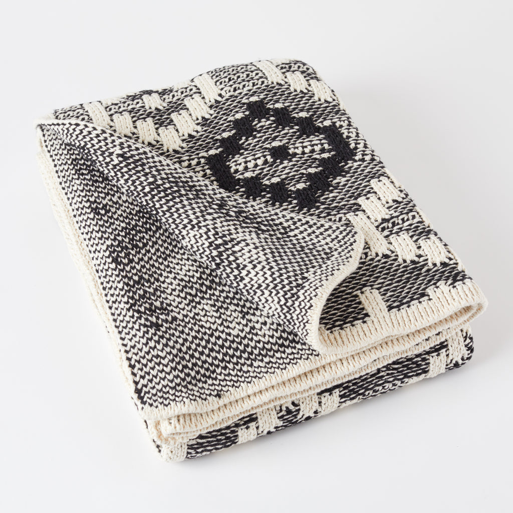 Mirrored Diamonds Throw Blanket