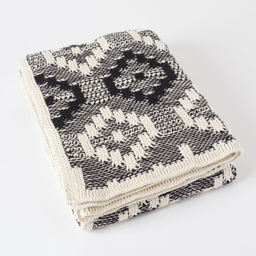 Mirrored Diamonds Throw Blanket