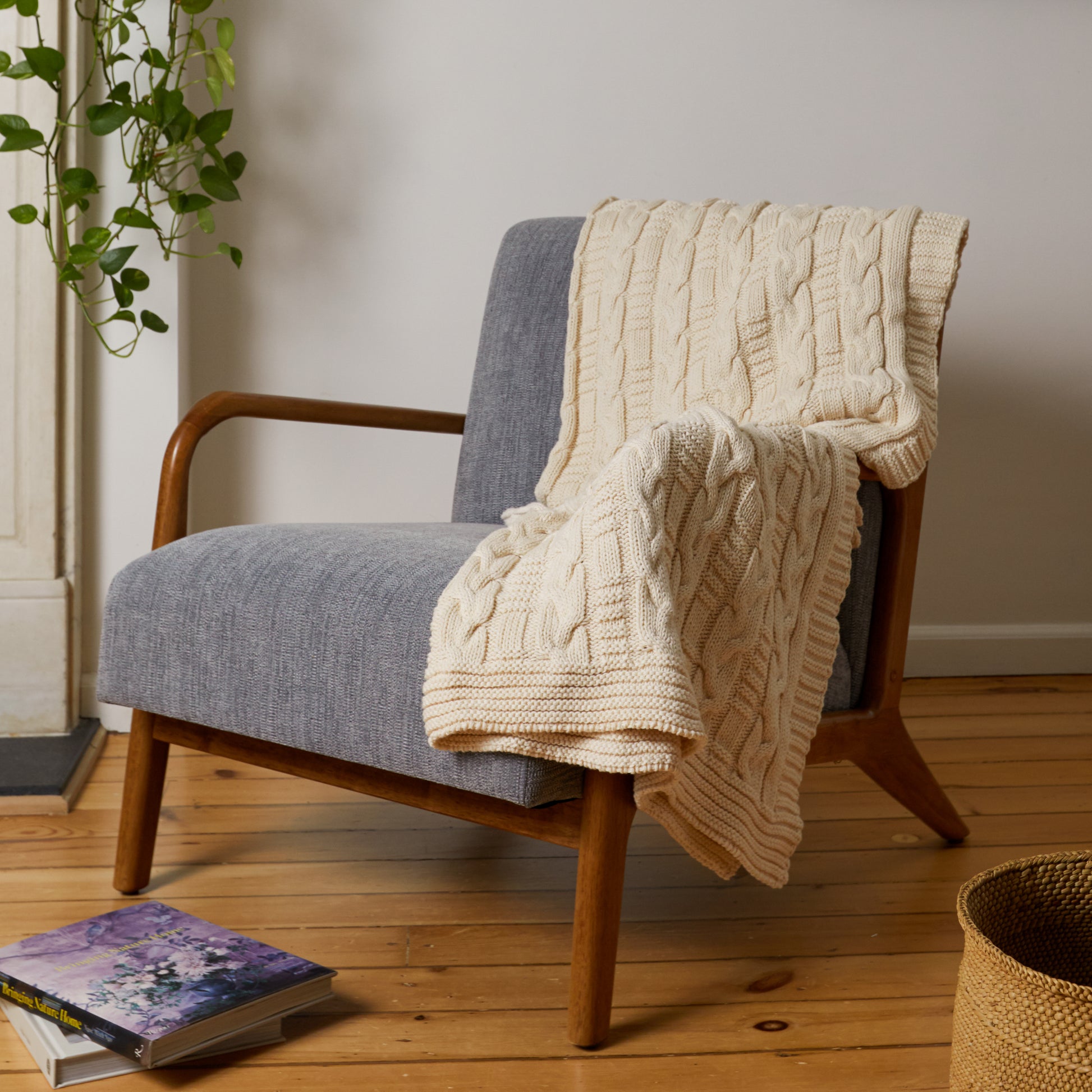 Braided Chunky Cable Throw Blanket