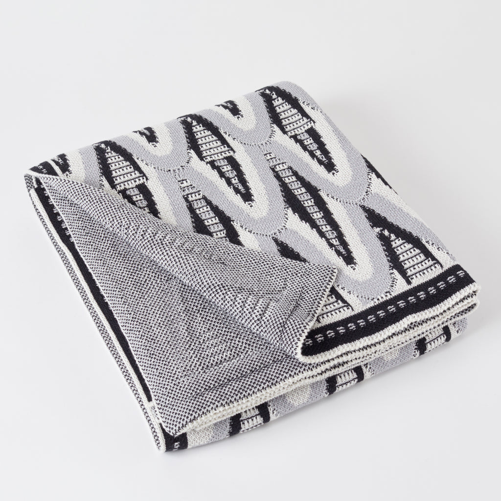 Deco Skyscraper Cotton Throw Blanket Black/Grey combo image 1